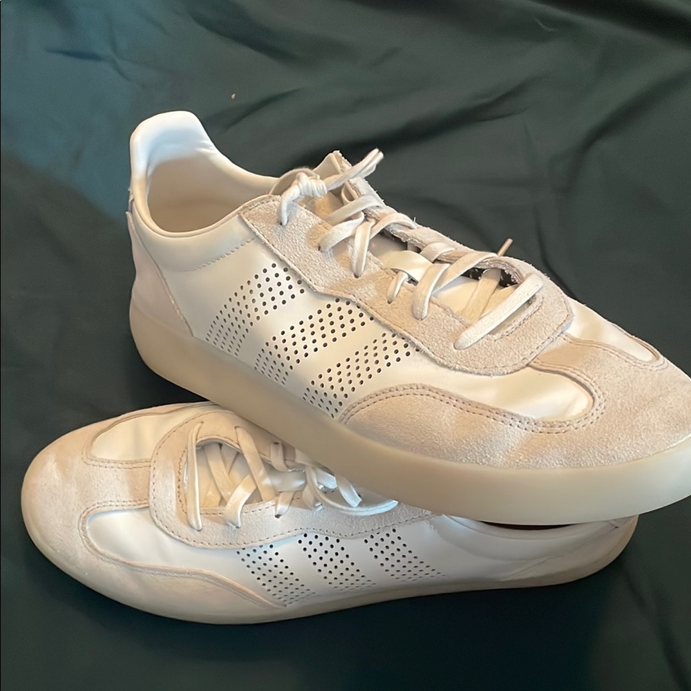 Adidas Men's White Sneakers ( Barreda DECODE )